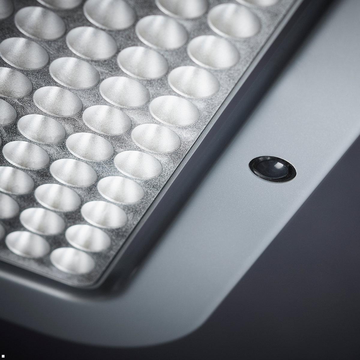 Novus Attenzia space active HCL BT LED Stehleuchte, silber (740+6199+001) Energieverbrauch: 93 kWh/1.000h Novus Attenzia space active HCL BT LED Stehleuchte, silber (740+6199+001) Energieverbrauch: 93 kWh/1.000h