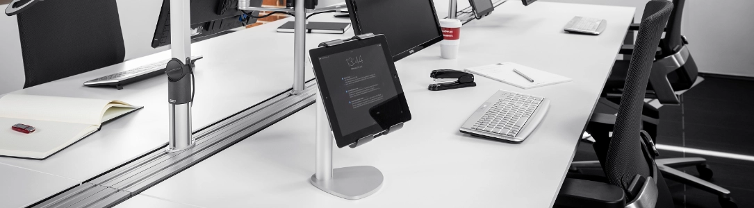 Monitorhalter mit Standfuss, Anwendungsbeispiel Monitorhalter mit Standfuss, Anwendungsbeispiel